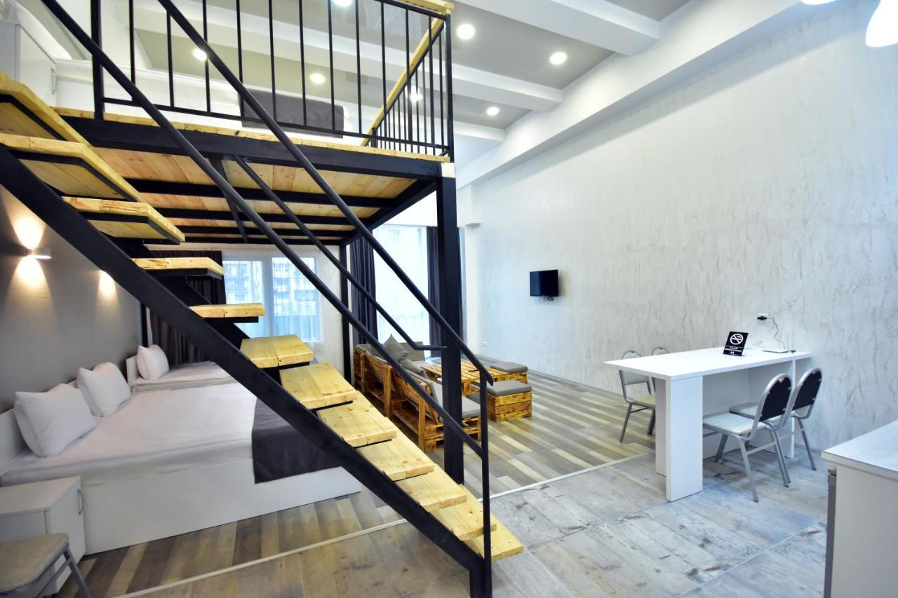 Libereco Aparthotel Batum Dış mekan fotoğraf