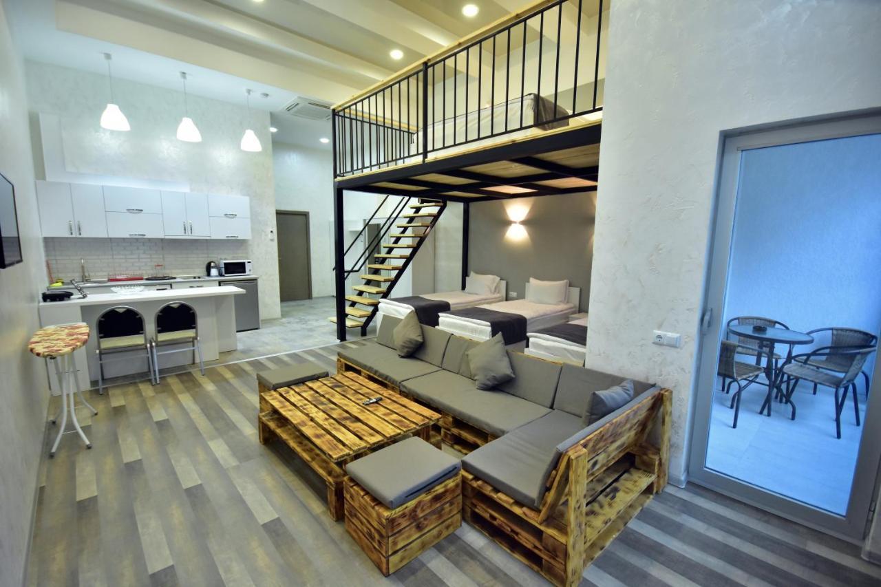Libereco Aparthotel Batum Dış mekan fotoğraf